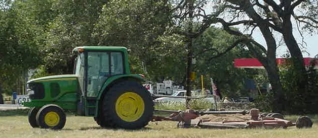 Photo of Tractor